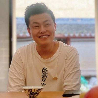 中医药行业杰出贡献人物——王宇龙